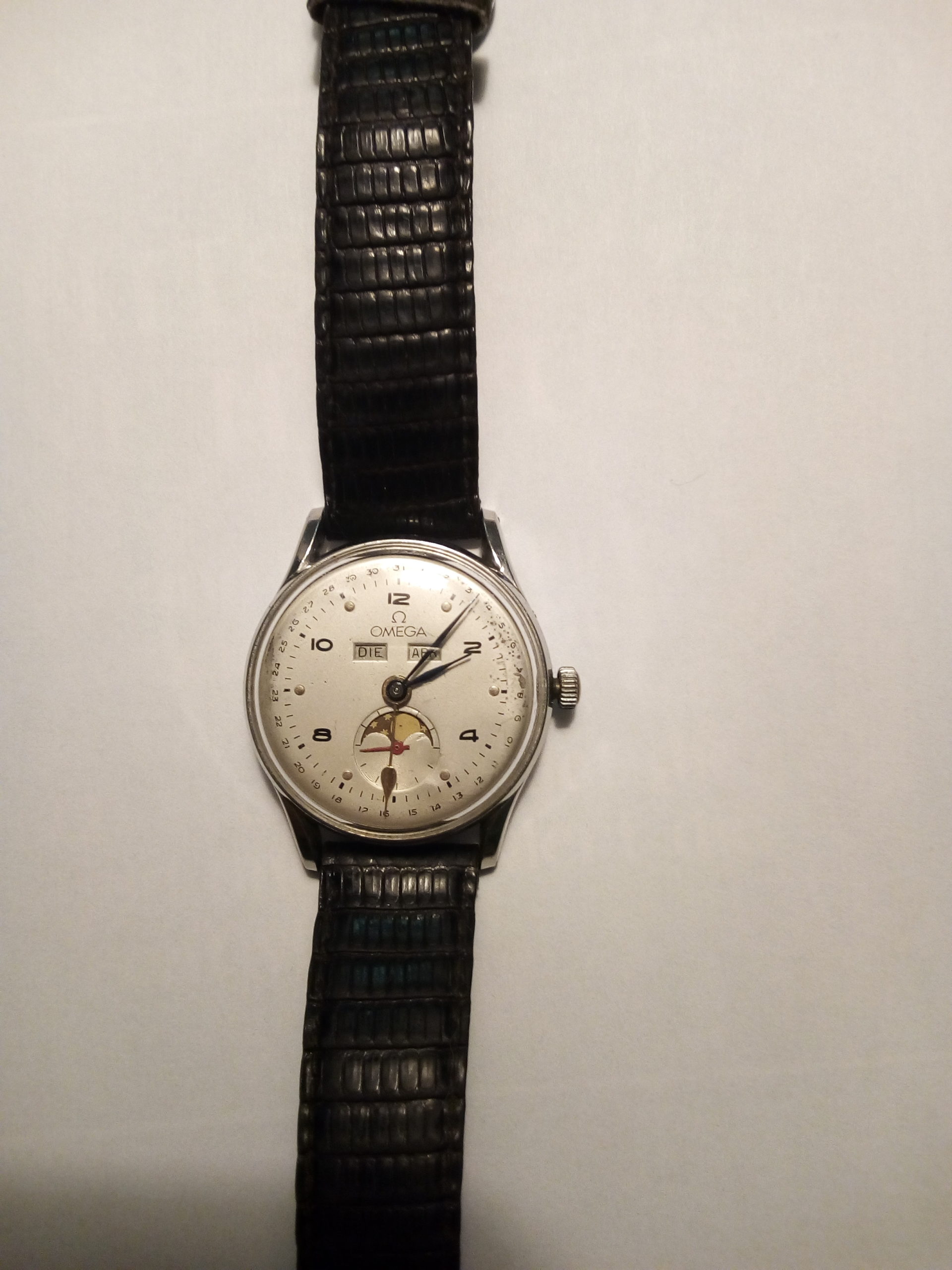 Omega Vintage Cosmic Moon Phase Triple Date Watch Ref S Steel